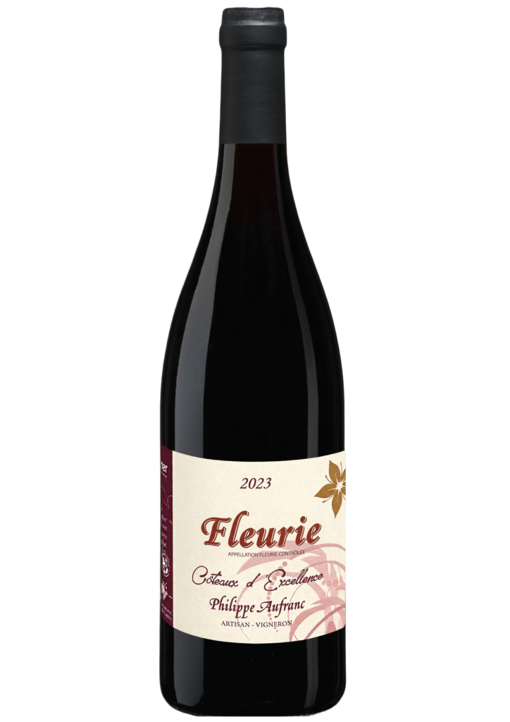 Issu du lieu-dit « La Tonne » à Fleurie, ce vin Beaujolais provient de vignes de 45 ans plantées sur des coteaux exposés Sud-Sud-Est. Le sol granitique confère finesse et minéralité. Les vendanges manuelles et la vinification beaujolaise traditionnelle en grappes entières, avec macération en cuves béton, révèlent un vin structuré aux arômes fruités intenses. Grâce au pigeage, délestage et pressurage doux, ce vin de Fleurie offre équilibre, élégance et une belle expression du terroir, idéal pour accompagner des plats raffinés ou une dégustation authentique.
